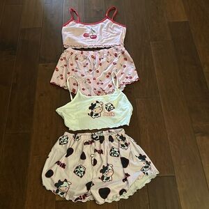 Closet clear out 2 large sleep shorts and tops excellent condition